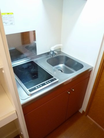 レオパレス英俊Ｂのキッチン|使いやすいキッチンです