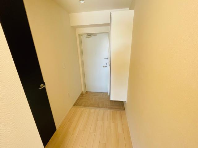 ラスターメールＢの内装|廊下