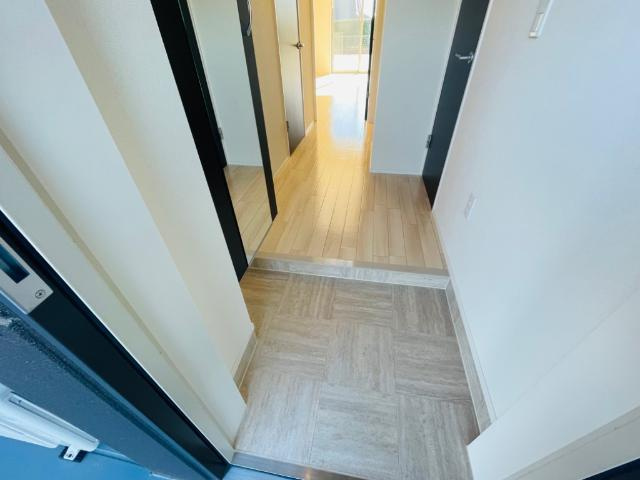 ラスターメールＢの玄関|玄関