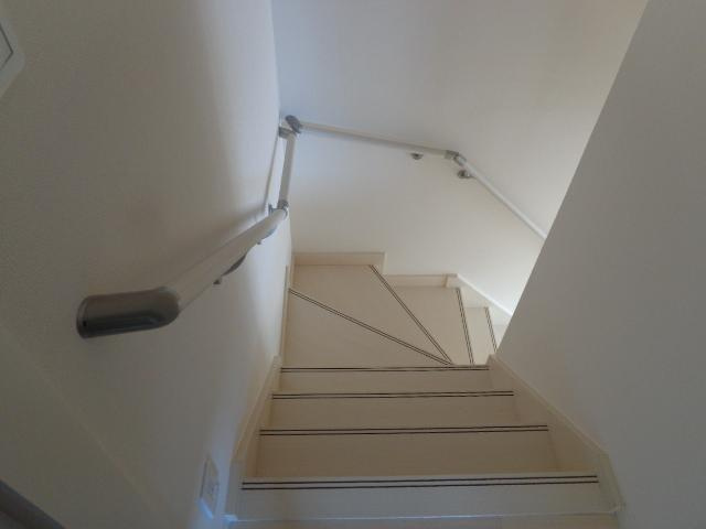 高尾崎 NEW TOWN　La・Ｔｅｒｒｅ Dのその他|階段（イメージ）