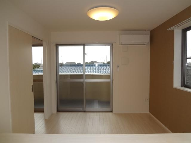 高尾崎 NEW TOWN　La・Ｔｅｒｒｅ Dの居間・リビング|リビング（イメージ）