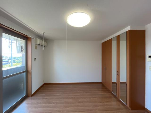 アクアマリンの内装|洋室