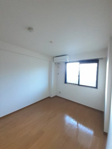 パルテール桑の木の内装