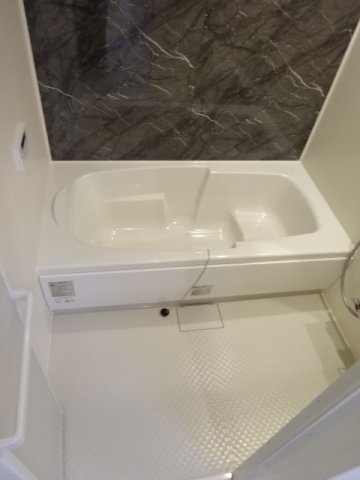 ロワゾーブルーＮの浴室|日々の疲れを癒すお風呂付です