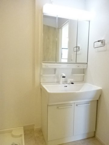 ロワゾーブルーＮの洗面所|使いやすい洗面所です