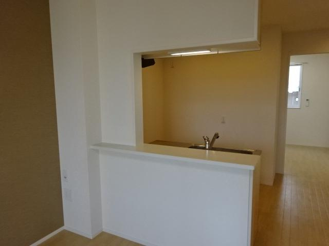 エクセルシオールのキッチン|カウンターキッチン