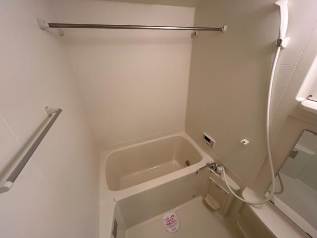 ＬＲ（エルアール）の浴室|バス