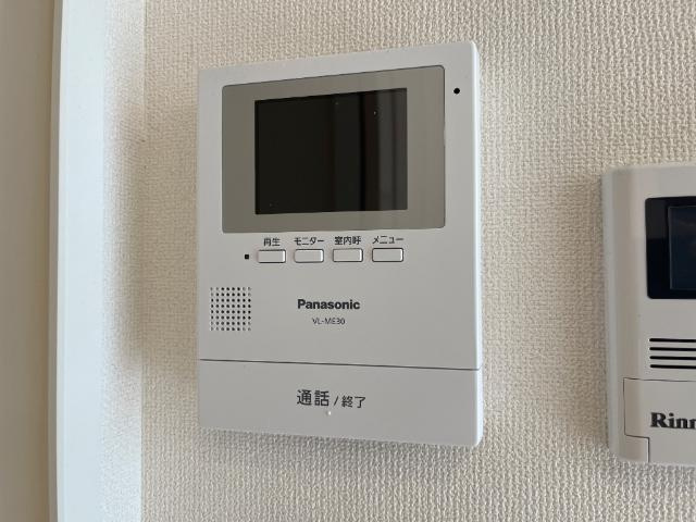 Ｒｉｃｈ　Ｓｅｎｔｉｒ（リッシュ　サンティール）の内装|カメラ付インターホン