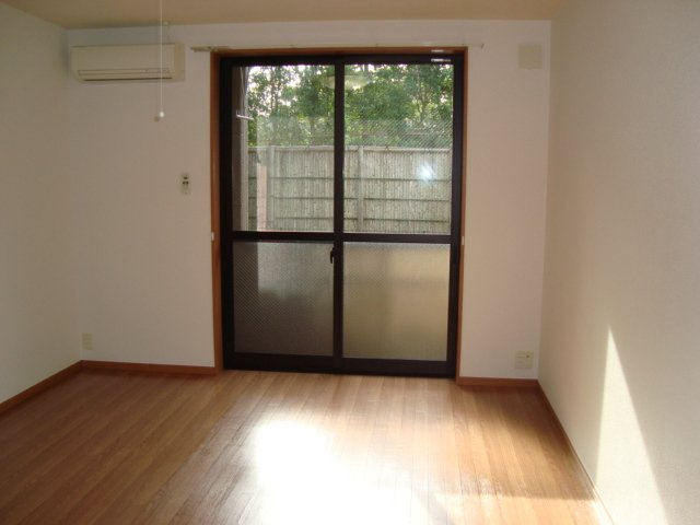 Ｗｉｎｇ　Ｋａｓｈｉｍａ（ウイングカシマ）の内装|洋室