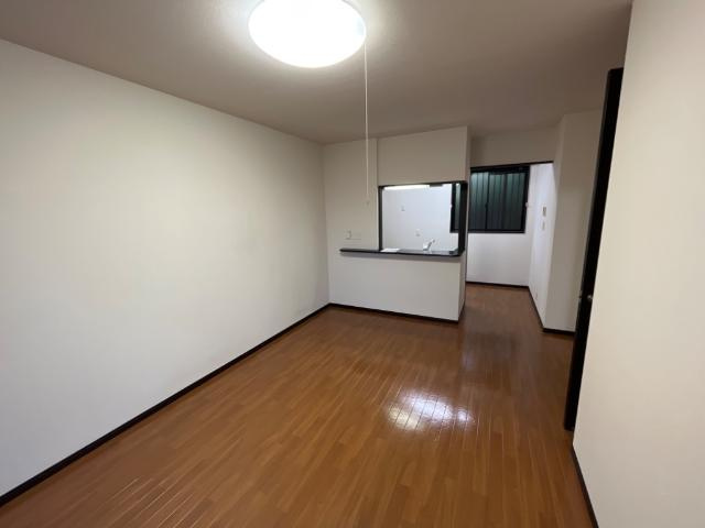 クレストールの居間・リビング|リビング