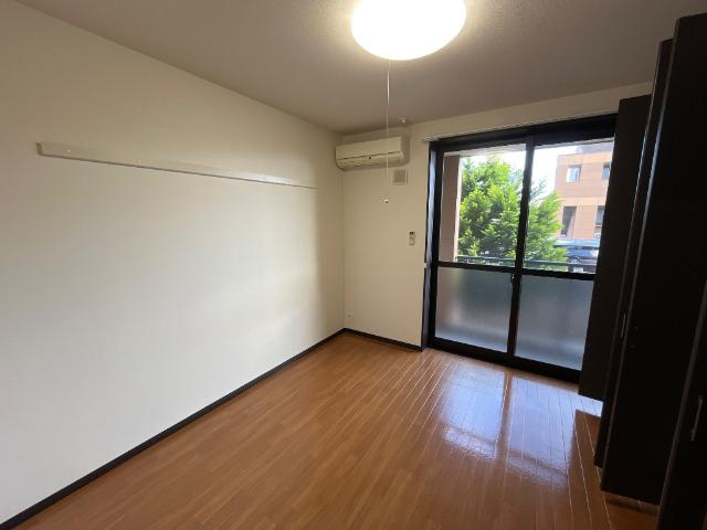 クレストールの内装|洋室