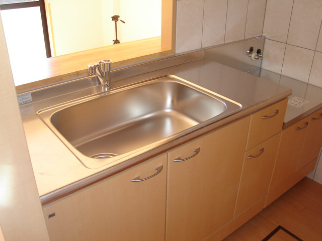 Ｍｉｌｋｙway（ミルキーウェイ）のキッチン|キッチン