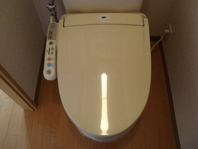 Ｍｉｌｋｙway（ミルキーウェイ）のトイレ|シャワー付トイレ