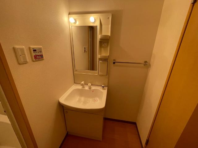 セレーノの洗面所|洗髪洗面化粧台