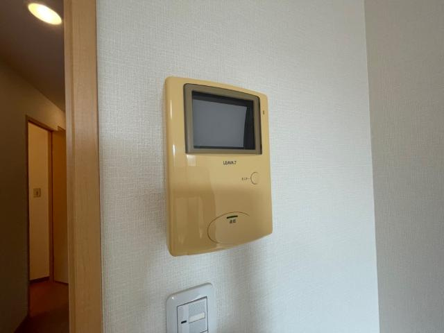 セレーノの内装|カメラ付インターホン