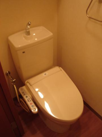 Ｗｉｎｇ　Ｋａｓｈｉｍａ（ウイングカシマ）のトイレ|シャワー付トイレ