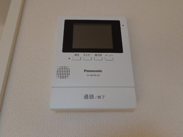 ひなたの内装|カメラ付インターホン