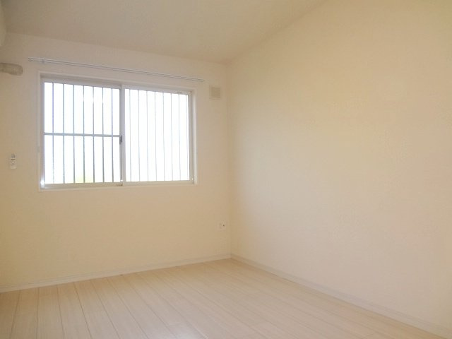 カーサ・アバンティーの内装|洋室