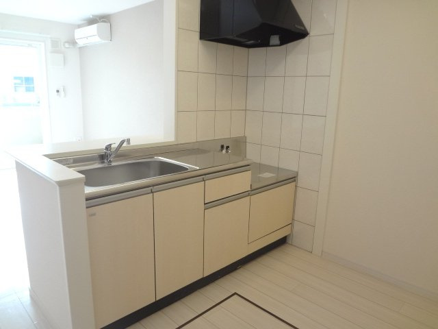 カーサ・アバンティーのキッチン|キッチン