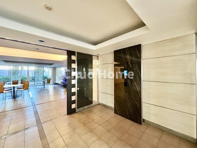 サングランデ桜橋の防犯設備|【オートロック】オートロックシステムでセキュリティ充実。当たり前ですが、安全で安心して暮らすのって大事ですよね。お探しのご条件でオートロック付きの物件を探す方も多いですがやはりセキュリティは大事です。