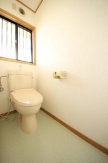 【トイレ】 | ハイメゾン坂本 | 清潔感のあるトイレです