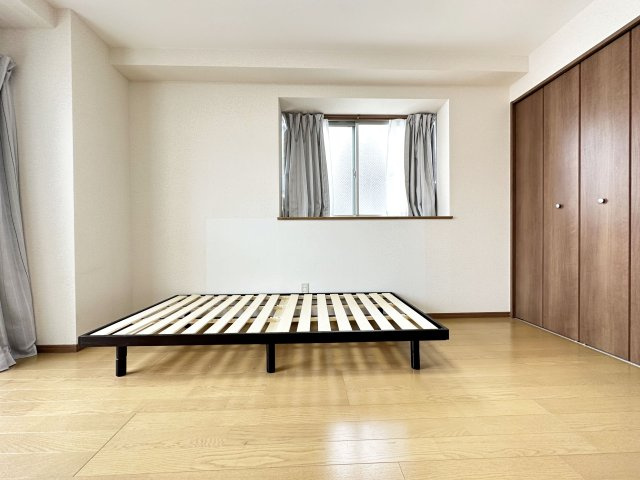 フィットハイム日の出の洋室