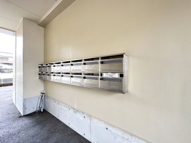 フィットハイム日の出のロビー