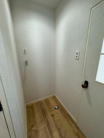  | リバティハウス