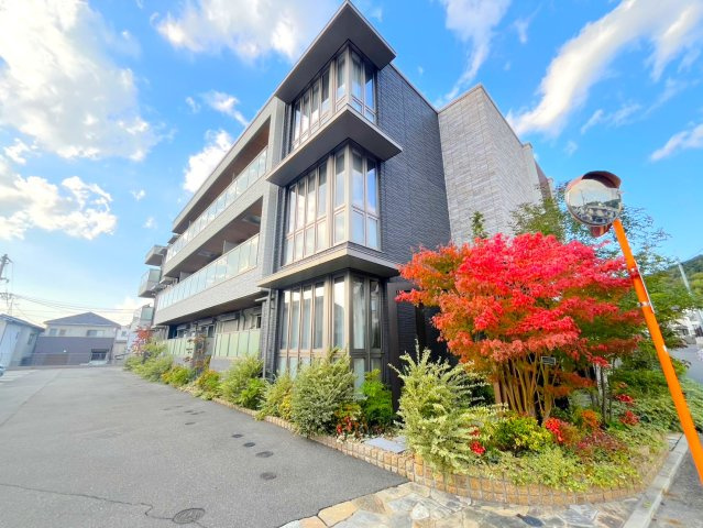 シャーメゾンアルタミラ府中