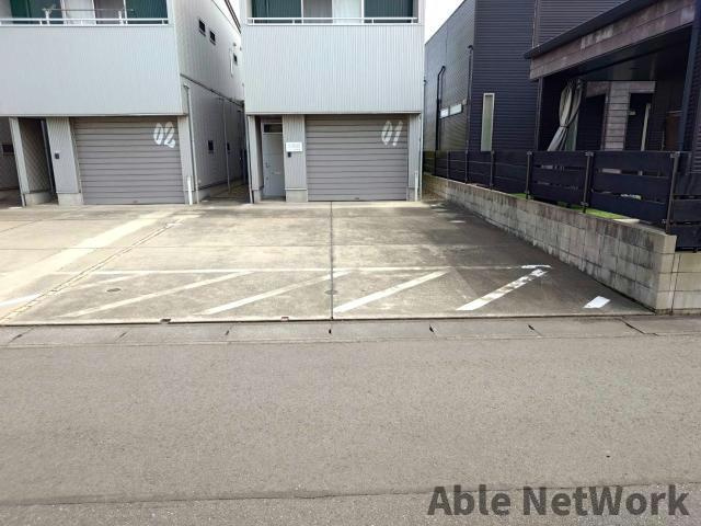 Ｇ－ＣＵＢＥの駐車場|全面駐車場2台可