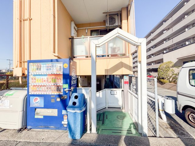 コーポ泰山のエントランス