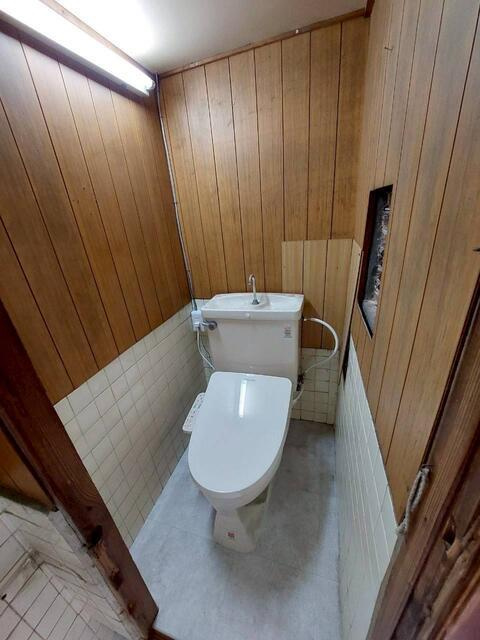 名古屋市南区本星崎町字町の中古一戸建のトイレ| 