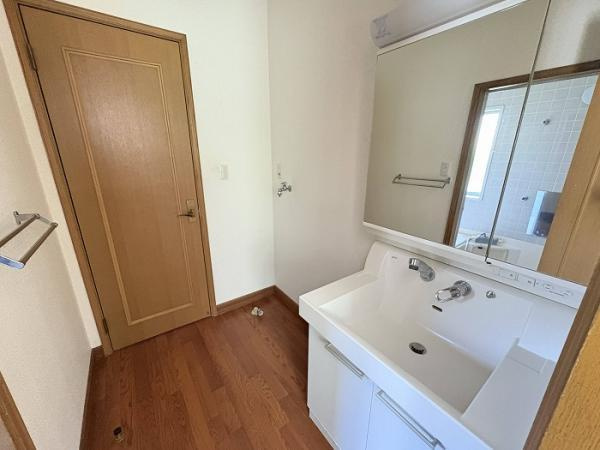 名古屋市名東区上菅２丁目の中古一戸建のその他|脱衣所 