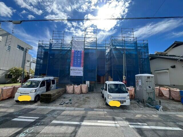 名古屋市名東区神月町の新築一戸建の前面道路含む現地写真| 