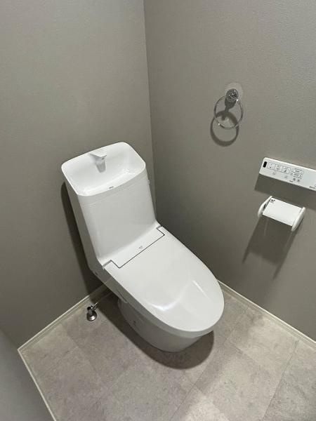 名古屋市南区本城町２丁目の中古一戸建のトイレ|「2Fトイレ」新品交換行ってお… 