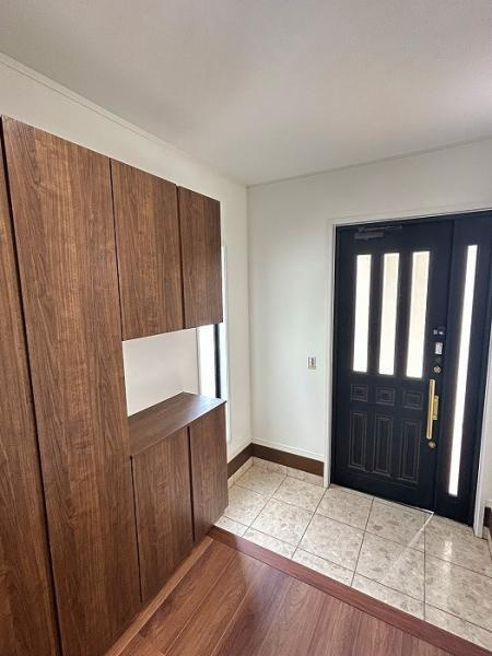 名古屋市南区本城町２丁目の中古一戸建のその他|「玄関」廊下から玄関を見渡し… 