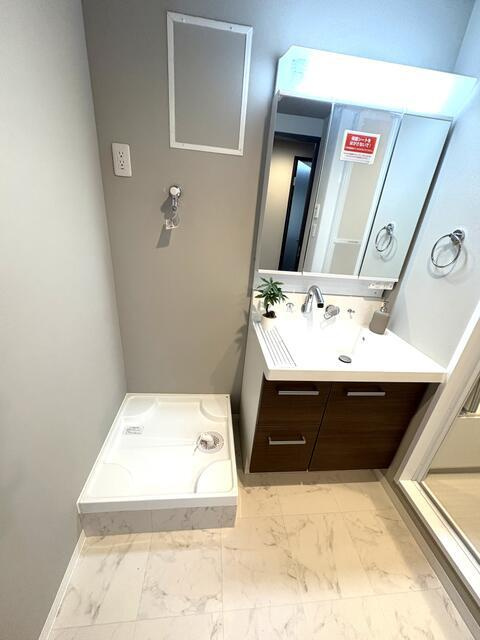 名古屋市千種区若水２丁目の中古マンションの独立洗面台|●脱衣スペース・洗面化粧台及… 