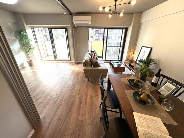 名古屋市千種区若水２丁目の中古マンションの居間・リビング|●リビング（家具を設置・別売… 