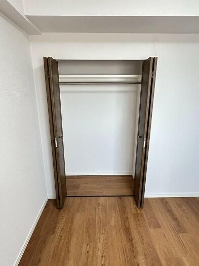 名古屋市南区豊田３丁目の中古マンションの収納|「洋室」約5帖の洋室の収納で… 