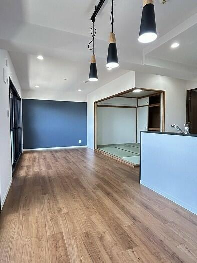 名古屋市南区豊田３丁目の中古マンションのその他|「LDK」襖を開けると開放的な… 