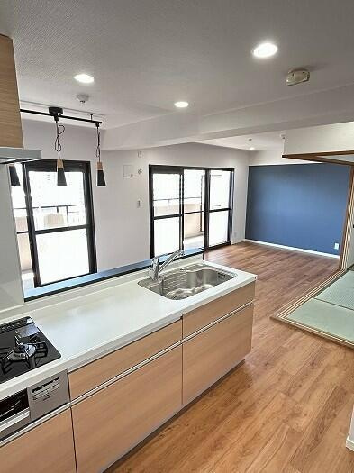 名古屋市南区豊田３丁目の中古マンションのキッチン|「キッチン」開放感のあるカウ… 