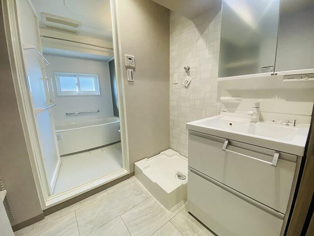 名古屋市港区七番町２丁目の中古マンションの独立洗面台| 