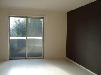 【居間・リビング】 | コモド　ピノ　Ⅳ | 洋室