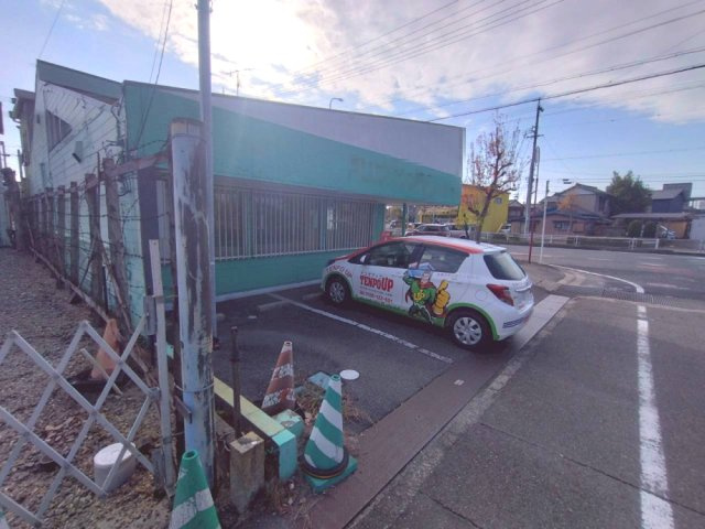 東洋町2-13北側テナントの外観