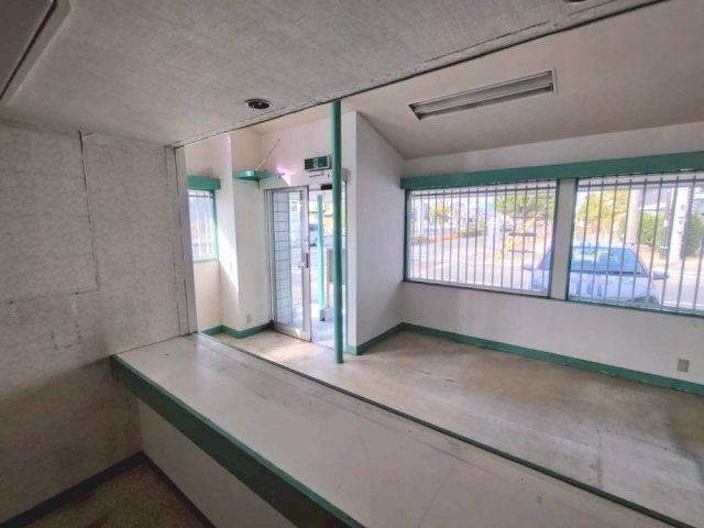 東洋町2-13北側テナントの内装