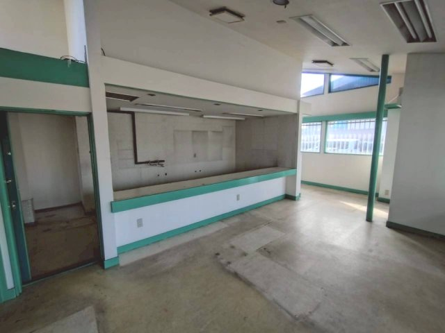 東洋町2-13北側テナントの内装