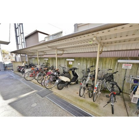 日本泉ビルのその他|駐輪場