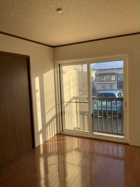 アンソレイエIIの居間・リビング