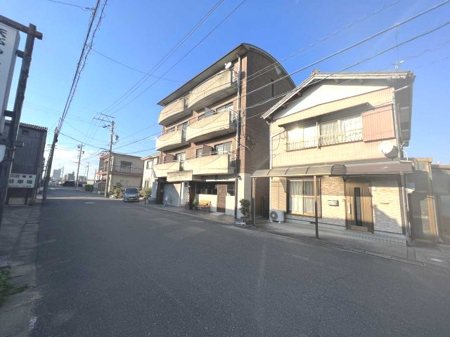 アーバンフジの外観