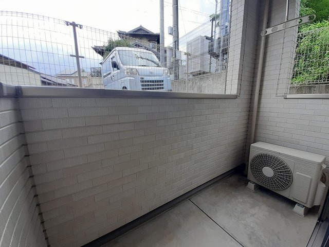 【バルコニー】 | セレーノ洞海Ⅲ | 外からの目が気にならないバルコニーで洗濯物が干せます